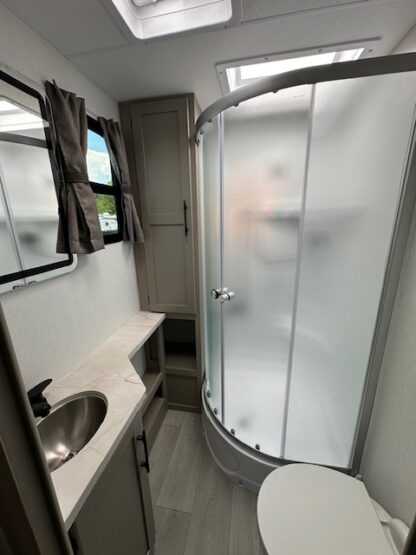 2026 CONNECT C252BH - Image 10