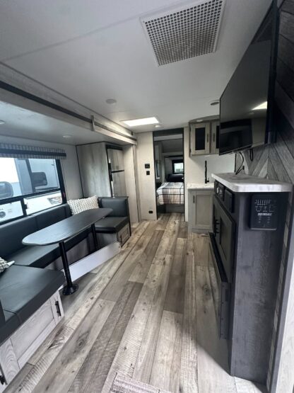 2022 KZ Connect C251BHK “Dealer Demo” - Image 20