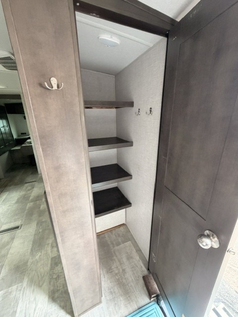 2021 Rockwood 2706WS - Image 11
