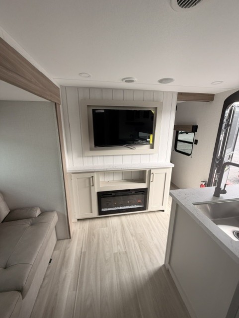 2027 Sportsmen 261BHK - Image 12