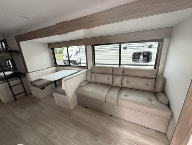 2027 Sportsmen 261BHK - Image 10