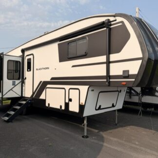 2024 East-to-West Blackthorn 3100RL