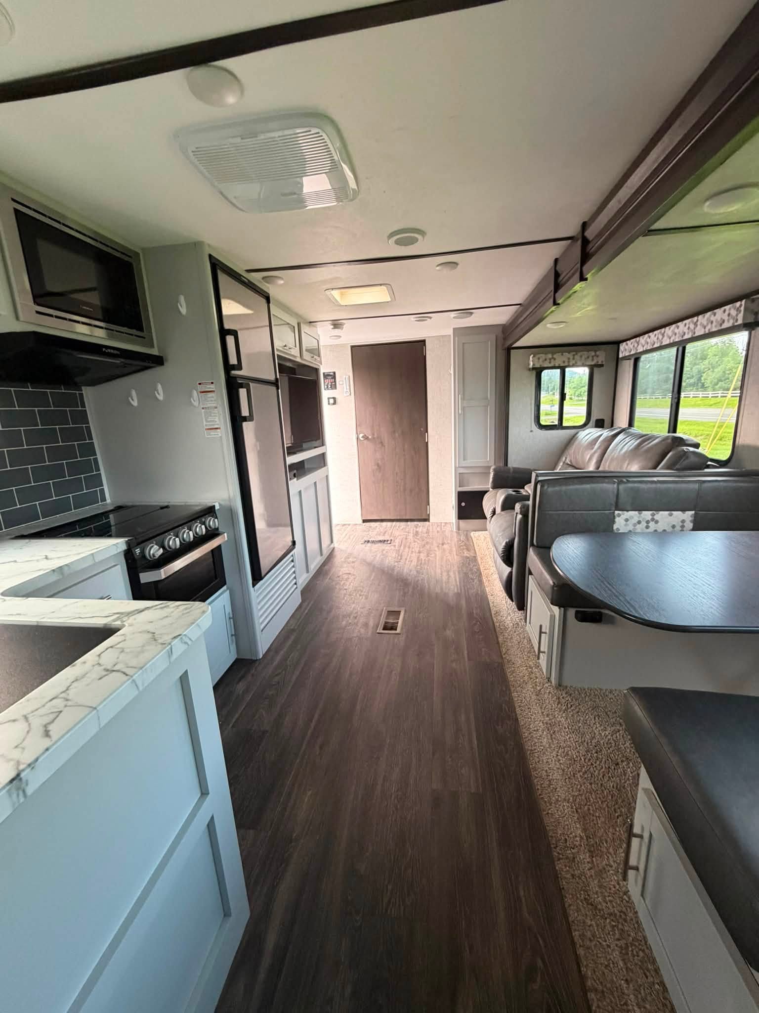 2021 Keystone Bullet 261RB - Image 28